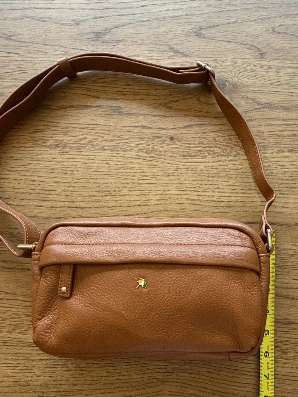 Arnold Palmer Crossbody Brown Pebbled Adjustable Strap Leather Purse 5 Pockets
